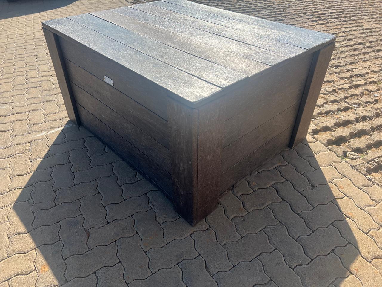 Storage Box with Lid - Image 3